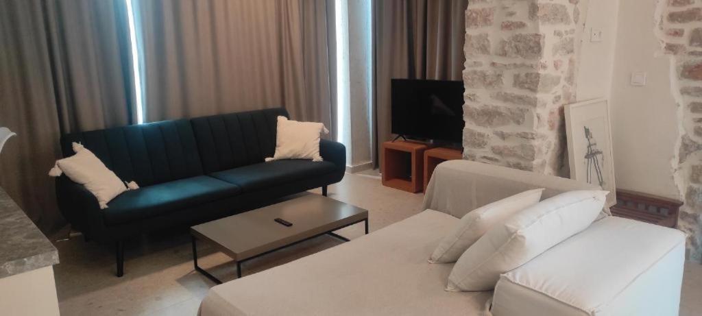 Kampus Luxury Villas Trikala  Exterior photo